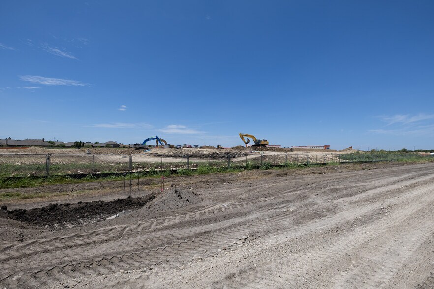 6001 Old Decatur Rd, Fort Worth, TX à vendre - Photo de la construction – Image 2 sur 4