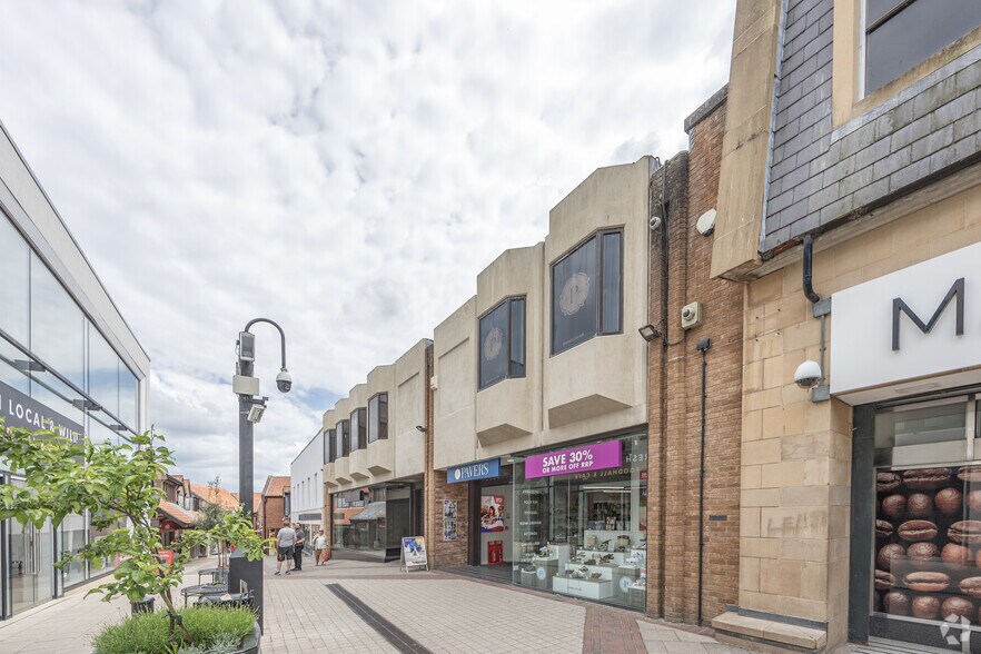 2 Vicarage Walk, Yeovil à louer - Photo de l’immeuble – Image 2 sur 4