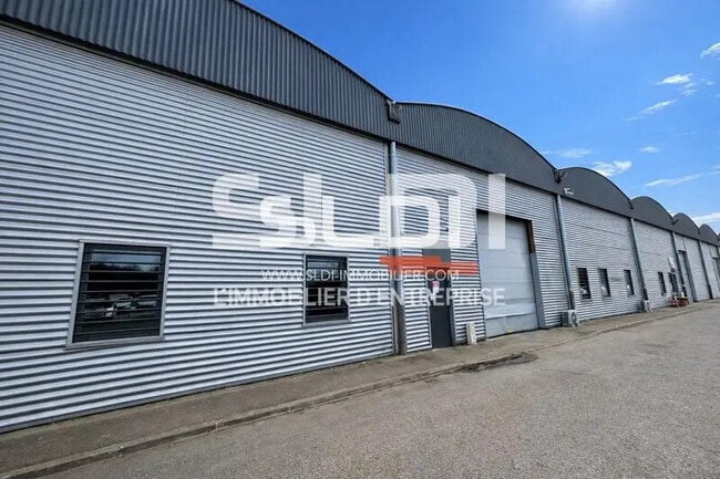 Plus de détails pour 9 Rue Du Dauphiné, Saint-Priest - Bureau, Local d'activités à louer