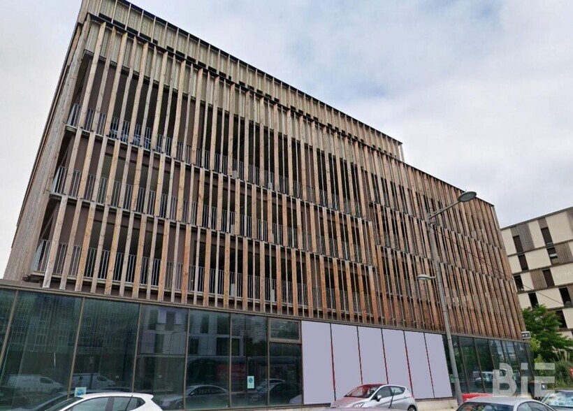 105 Allée De Boutaut, Bruges à louer - Photo de l’immeuble – Image 2 sur 7