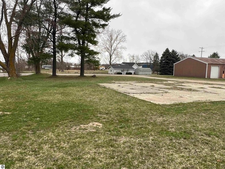 00 M 66, Mc Bain, MI à vendre - Photo principale – Image 1 sur 1