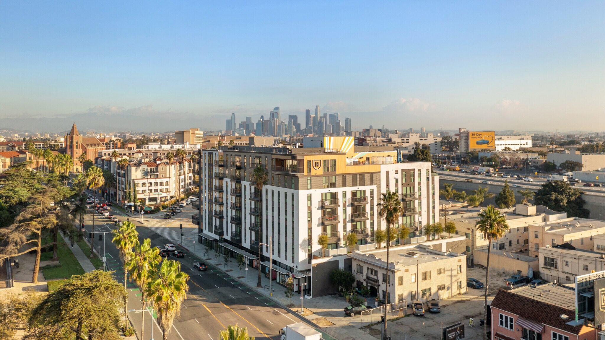3800 S Figueroa St, Los Angeles, CA à louer Photo principale– Image 1 sur 11