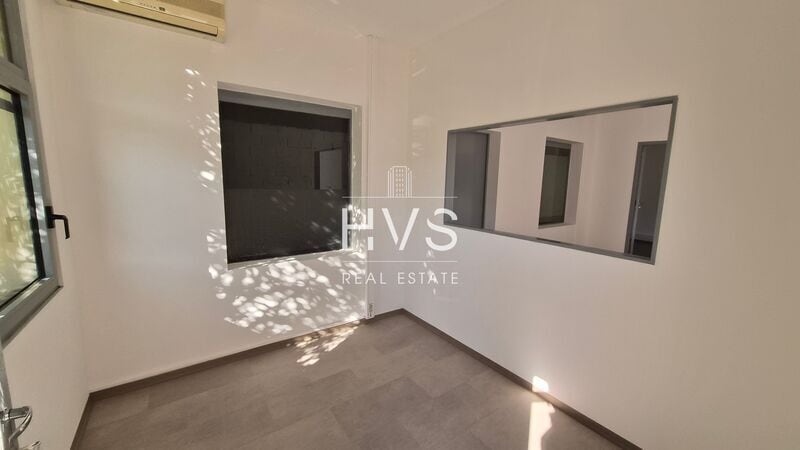42 Avenue De Rome, Vitrolles à louer - Photo intérieure – Image 2 sur 10