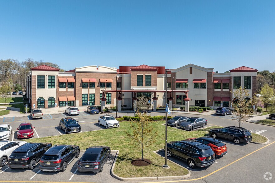 27 S Cooks Bridge Rd, Jackson, NJ à louer - Photo principale – Image 1 sur 15