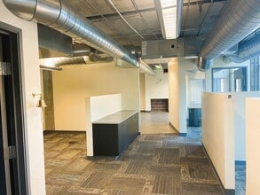 2330 N Broadway, Denver, CO à louer Photo intérieure– Image 2 sur 10