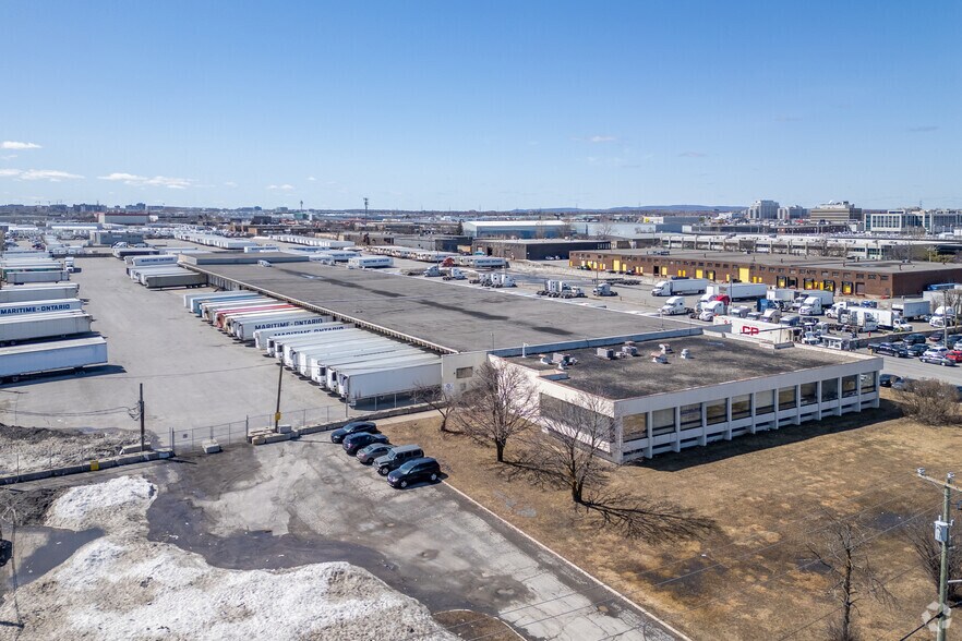 2800 Av André, Dorval, QC à louer - Aérien – Image 3 sur 3