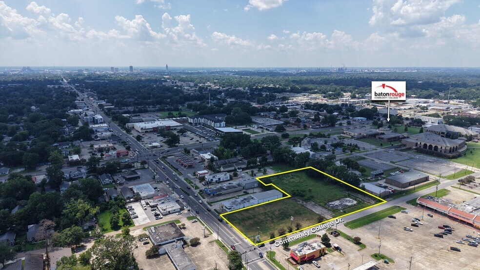 5235 Government St, Baton Rouge, LA à vendre - Photo de l’immeuble – Image 1 sur 6
