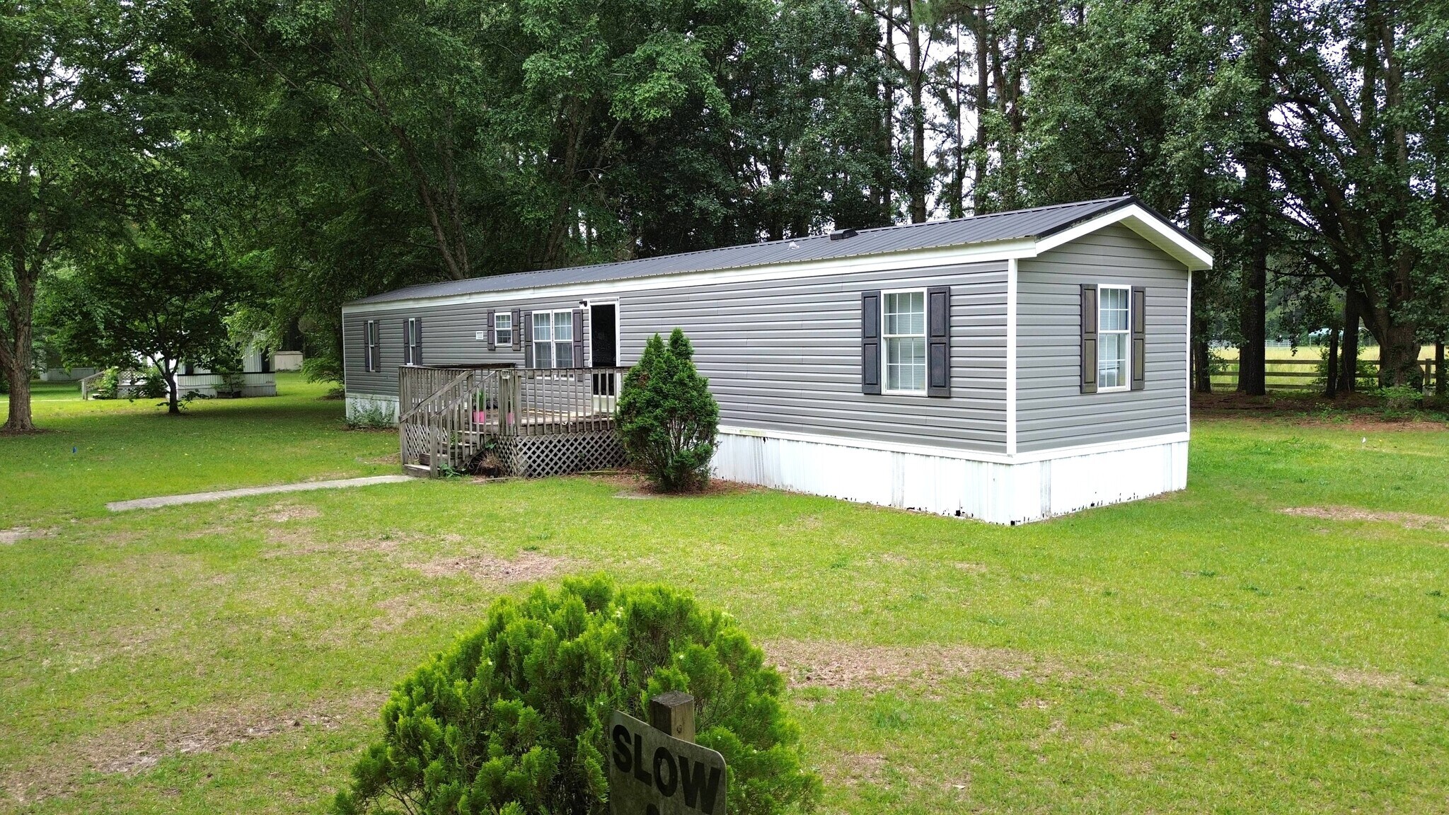 106 Valencia Ave, Goldsboro, NC à vendre Photo de l’immeuble– Image 1 sur 9