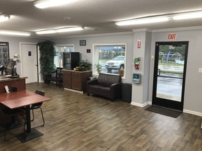 80 Munford Ave, Munford, TN à louer Photo intérieure– Image 1 sur 6