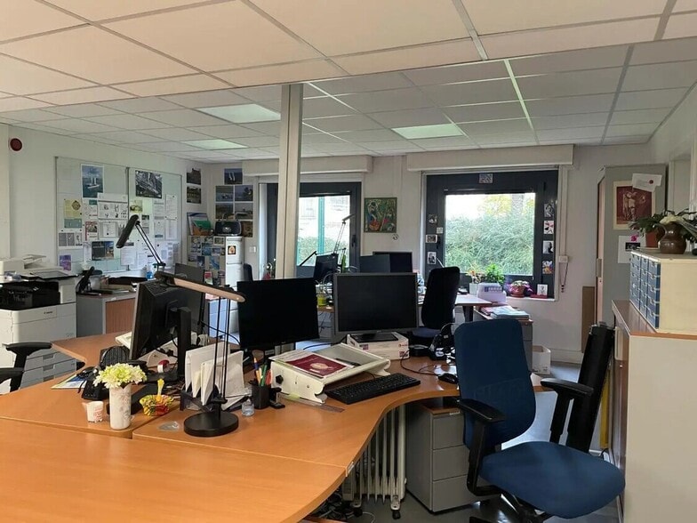 Bureau dans Cergy à vendre - Photo intérieure – Image 3 sur 14