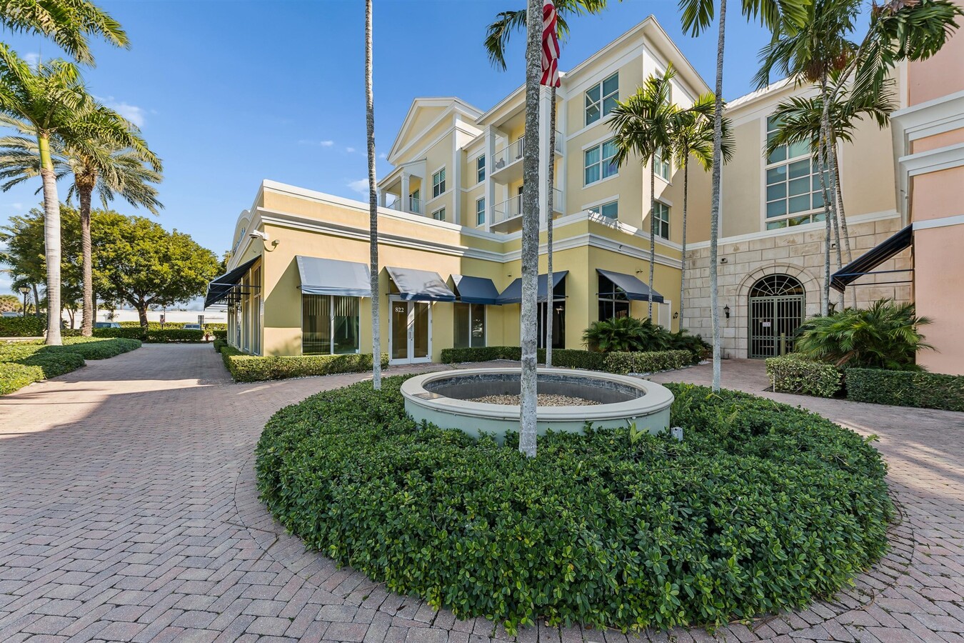 826 N Dixie Hwy, Lantana, FL 33462 - Lot 11-15 -  - Photo intérieure - Image 1 of 15