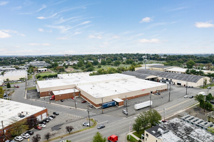 440 Allwood Rd, Clifton, NJ à louer - Aérien – Image 1 sur 8