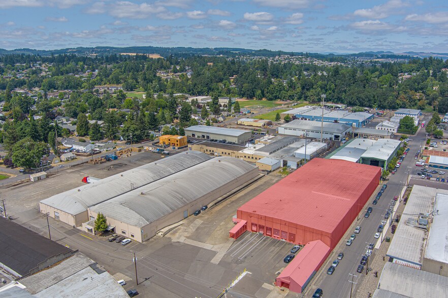 845 Bassett St NW, Salem, OR à vendre - Photo de l’immeuble – Image 1 sur 7