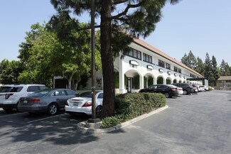 Plus de détails pour 9161 Sierra Ave, Fontana, CA - Différents types d’espaces à louer