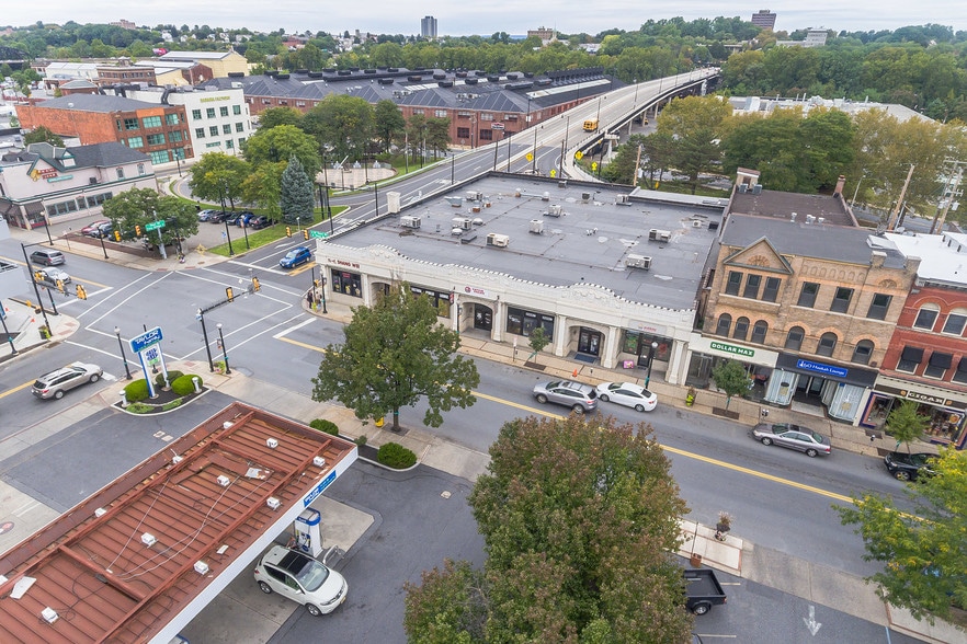 111 E 3rd St, Bethlehem, PA à louer - Aérien – Image 1 sur 12