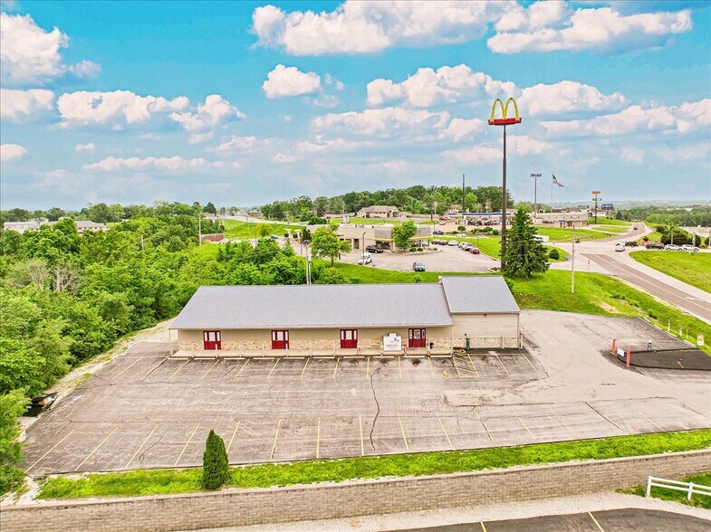 1000 S Outer Rd, Saint Clair, MO à vendre - Photo de l’immeuble – Image 3 sur 18