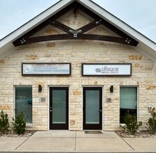 2006 S Bagdad Rd, Leander, TX à louer Photo de l’immeuble– Image 2 sur 2