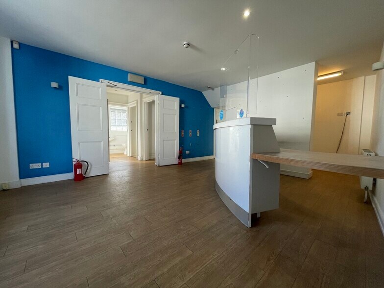 43 High St, Sturry à louer - Photo de l’immeuble – Image 2 sur 9