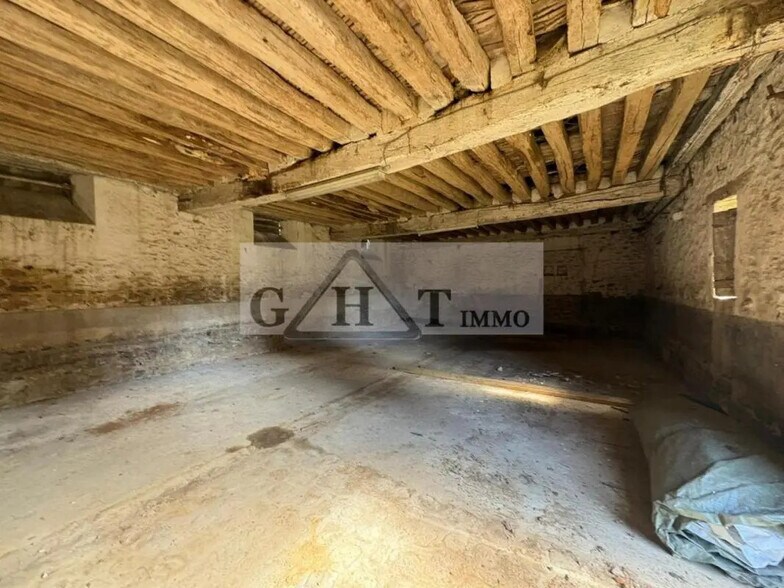 Industriel/Logistique dans Soignolles-en-Brie à louer - Photo de l’immeuble – Image 1 sur 7
