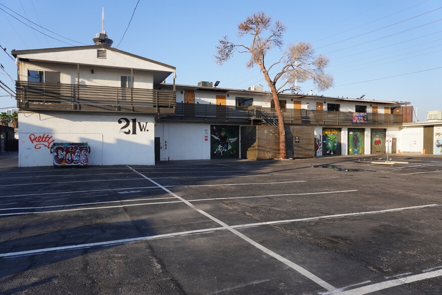 1401-1403 S Commerce St, Las Vegas, NV à louer - Photo de l’immeuble – Image 1 sur 1