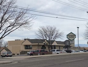 2129-2149 Jerry Murphy Rd, Pueblo, CO à louer Photo de l’immeuble– Image 1 sur 1