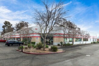 Plus de détails pour 30 Lindbergh Ave, Livermore, CA - Local d'activités à louer
