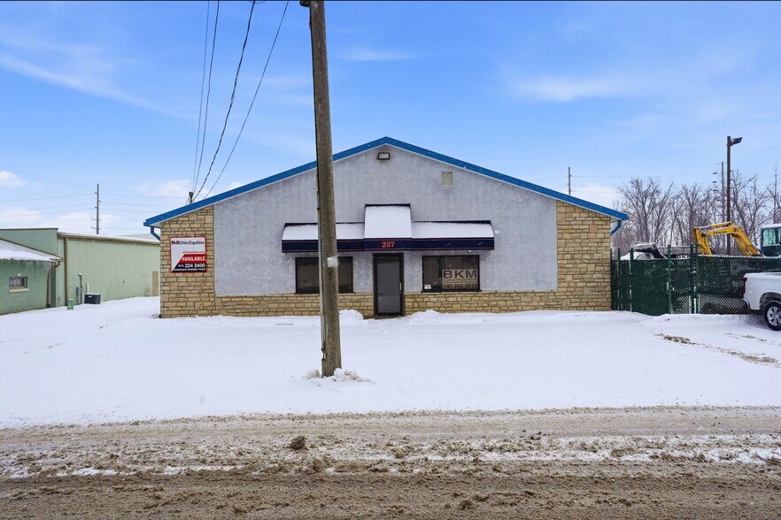 237 Curtis St, Delaware, OH à vendre - Photo de l’immeuble – Image 3 sur 20