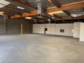 2829-2847 W McDowell Rd, Phoenix, AZ à louer Photo intérieure– Image 1 sur 4