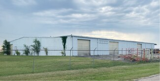 Plus de détails pour 13 N Industrial Ave, Wellington, KS - Industriel/Logistique à vendre