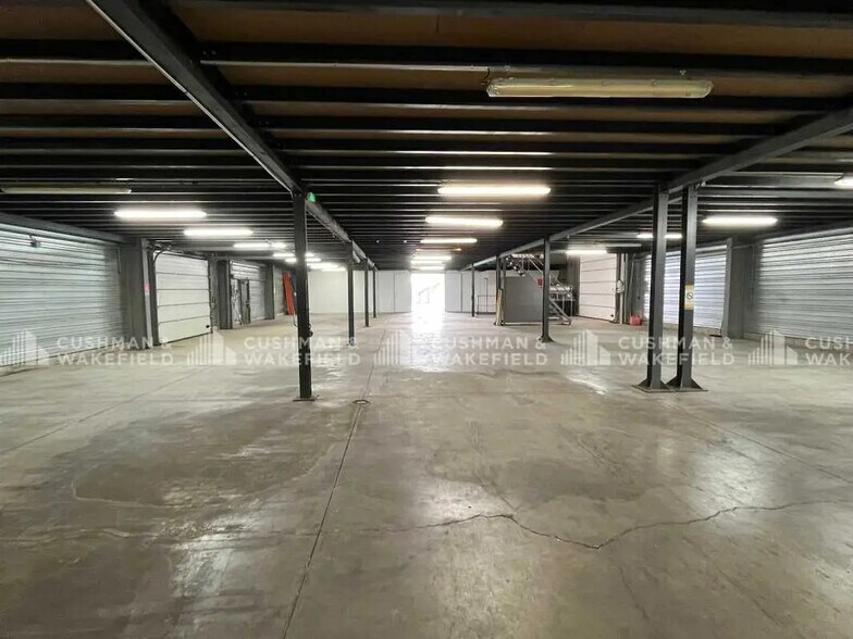 83 Avenue Des Sorbiers, La Ciotat à louer - Photo de l’immeuble – Image 2 sur 9