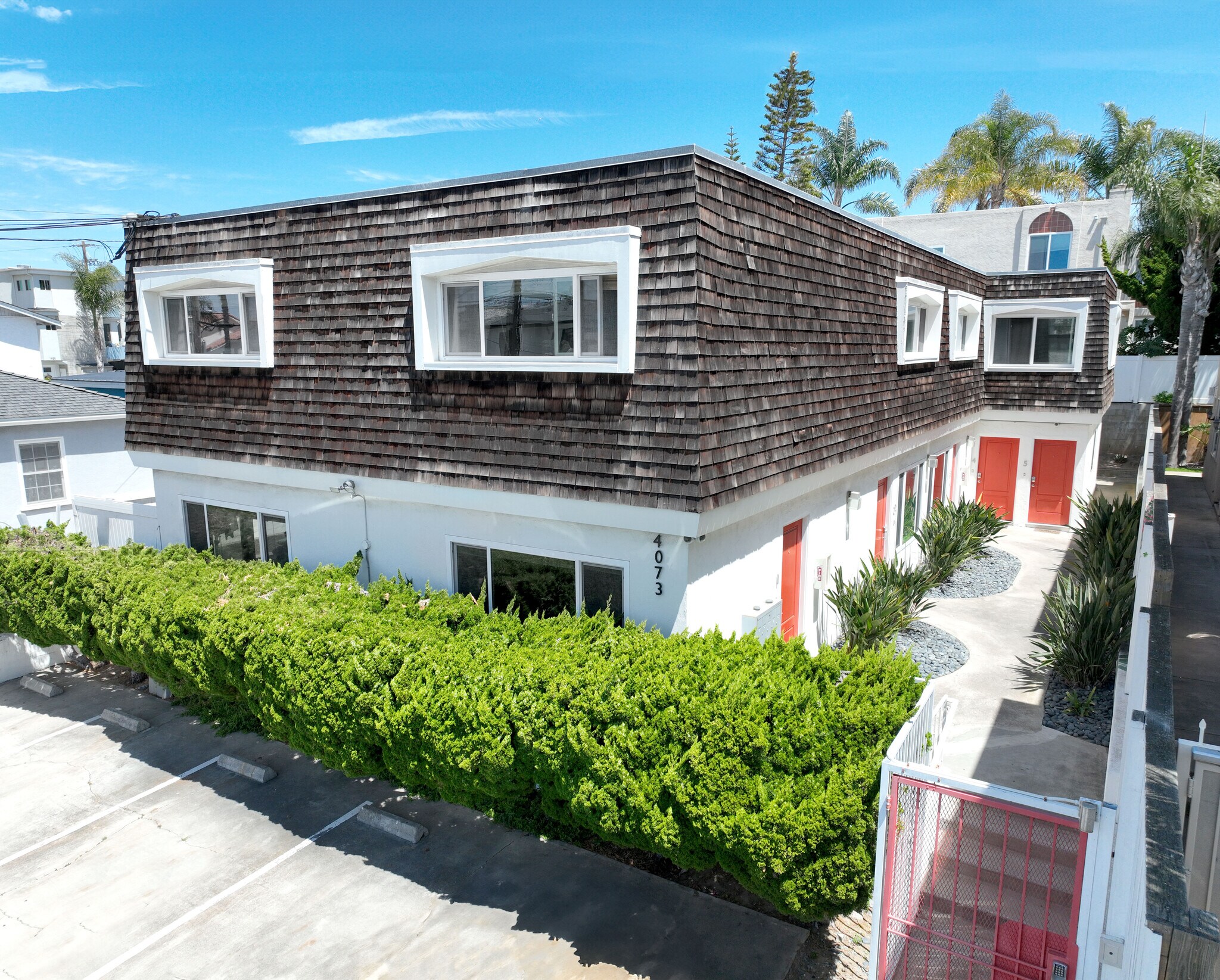 4073 Gresham St, San Diego, CA à vendre Photo de l’immeuble– Image 1 sur 17