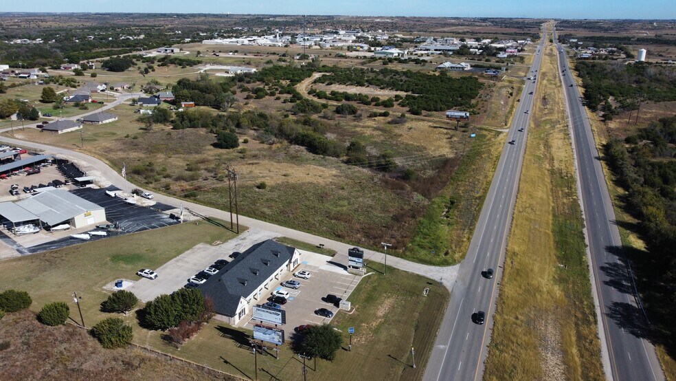Gateway Hills, Granbury, TX à vendre - Photo de l’immeuble – Image 1 sur 2