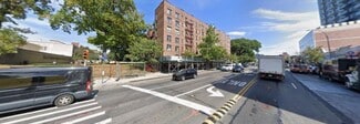 Plus de détails pour 14105 Northern Blvd, Flushing, NY - Santé à vendre