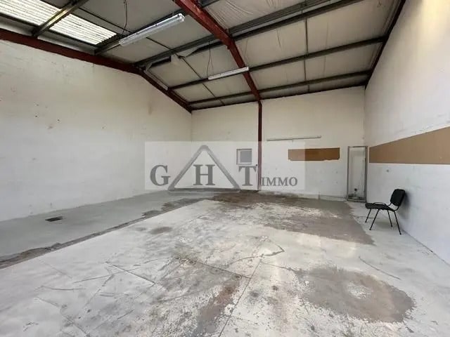 Industriel/Logistique dans Évry-Courcouronnes à louer - Photo intérieure – Image 3 sur 8