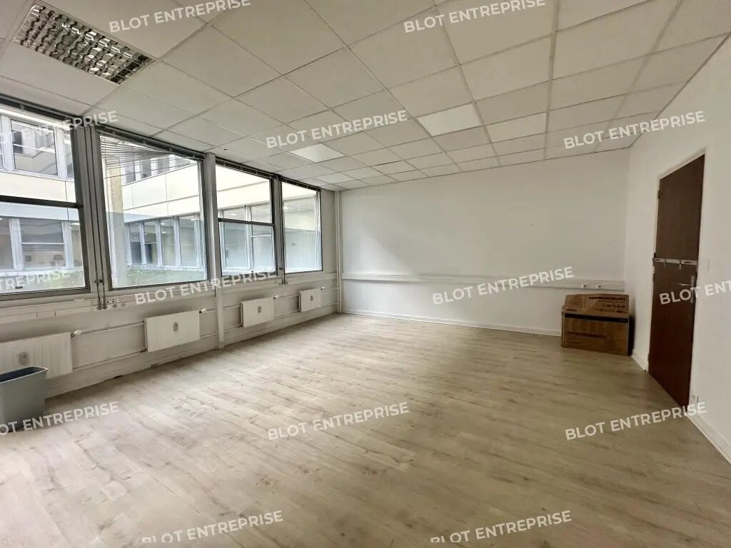Bureau dans Rennes à louer Photo de l’immeuble– Image 1 sur 6