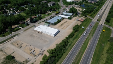 6371-6399 Nesbitt Rd, Madison, WI à louer Photo intérieure– Image 1 sur 2