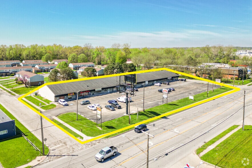 309-337 Alexis Rd, Toledo, OH à vendre - Aérien – Image 2 sur 12