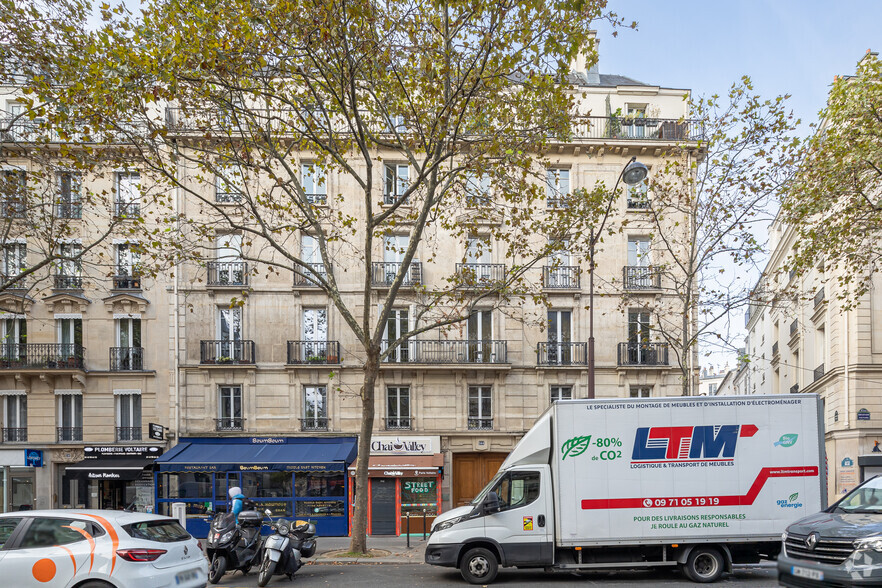 144 Boulevard Voltaire, Paris à louer - Photo de l’immeuble – Image 2 sur 2