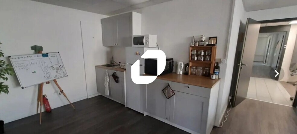 Bureau dans SAINT-MARTIN-D'HERES à louer - Photo de l’immeuble – Image 2 sur 8