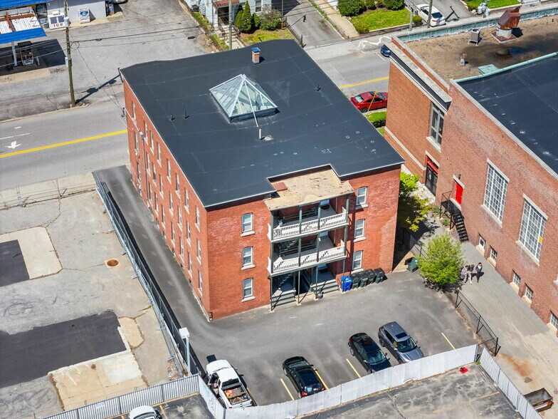 97 Bridge St, Manchester, NH à vendre - Photo de l’immeuble – Image 3 sur 17