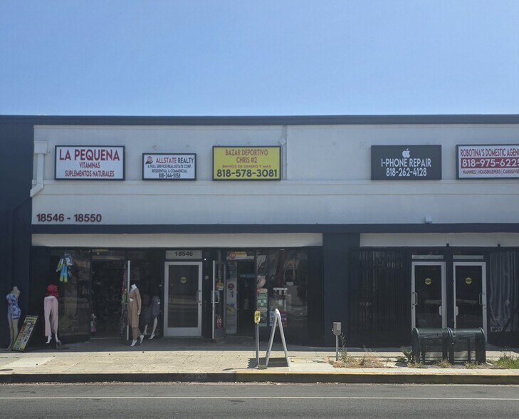 18546 Sherman Way, Reseda, CA à louer - Photo de l’immeuble – Image 1 sur 5