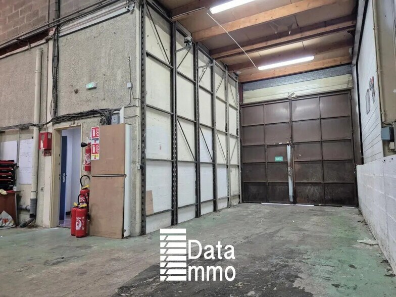 Industriel/Logistique dans Noisy-le-Grand à louer - Photo de l’immeuble – Image 2 sur 8