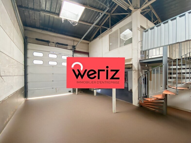 Industriel/Logistique dans Marseille à louer - Photo de l’immeuble – Image 2 sur 6