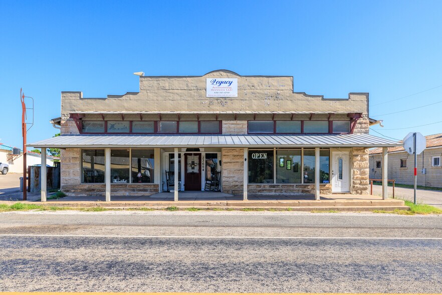 23654 US Hwy 290, Harper, TX à vendre - Photo de l’immeuble – Image 1 sur 24