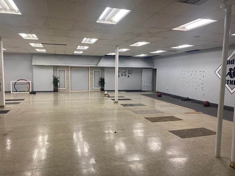 546 W 2nd St, Webster City, IA à vendre - Photo intérieure – Image 2 sur 8