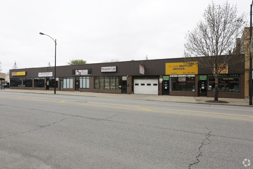 5700-5716 N Western Ave, Chicago, IL à louer - Photo de l’immeuble – Image 2 sur 39