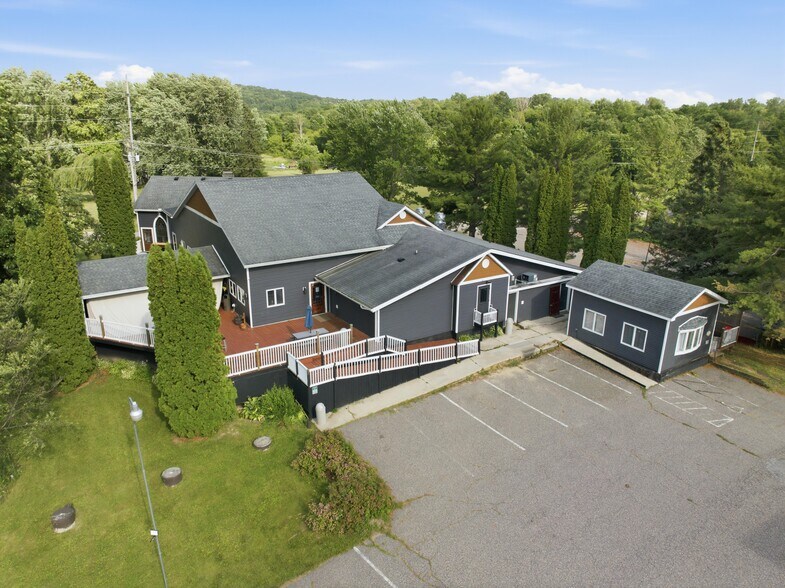 E13887 Highway DL, Merrimac, WI à vendre - Photo de l’immeuble – Image 2 sur 96
