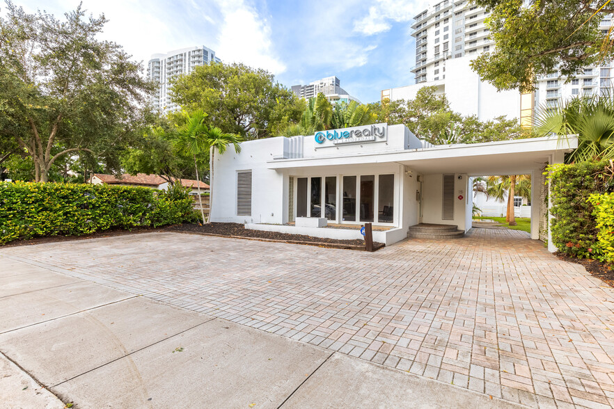 15 SE 9th Ave, Fort Lauderdale, FL à louer - Photo de l’immeuble – Image 2 sur 31