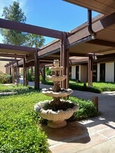 6200 Lake Ming rd, Bakersfield, CA à louer Photo intérieure– Image 1 sur 18