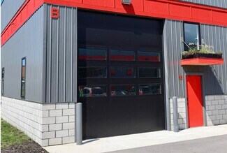 Plus de détails pour 815 Verhoeks St, Grand Haven, MI - Local d’activités à vendre